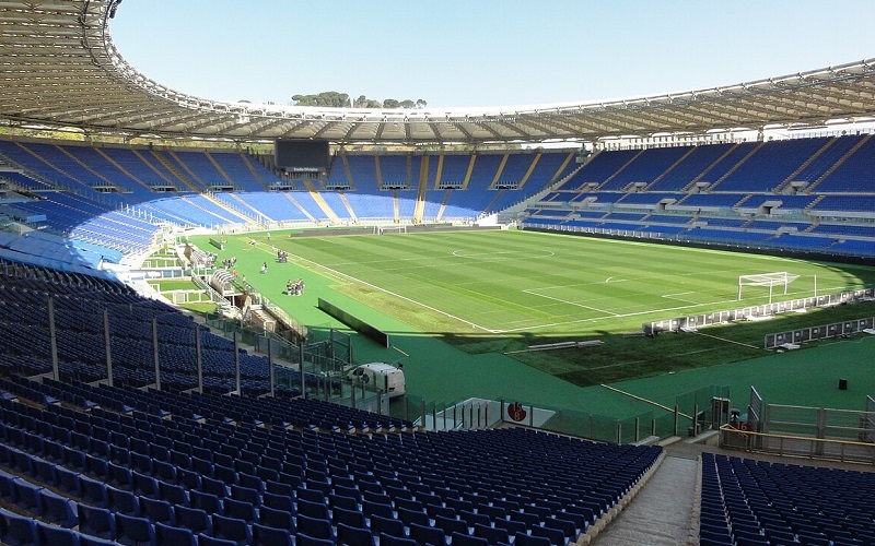 Sân nhà Olimpico